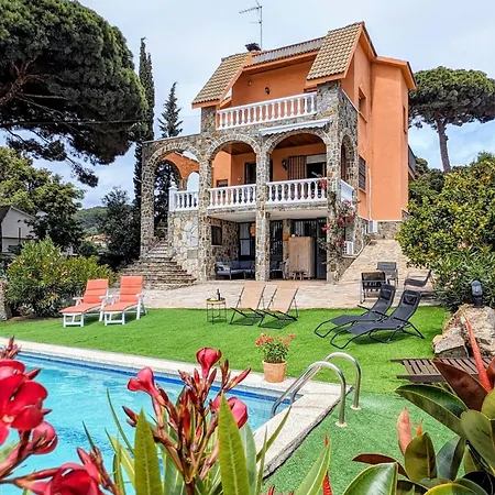 Вилла Bravaholidays 640 Casa Romantica
